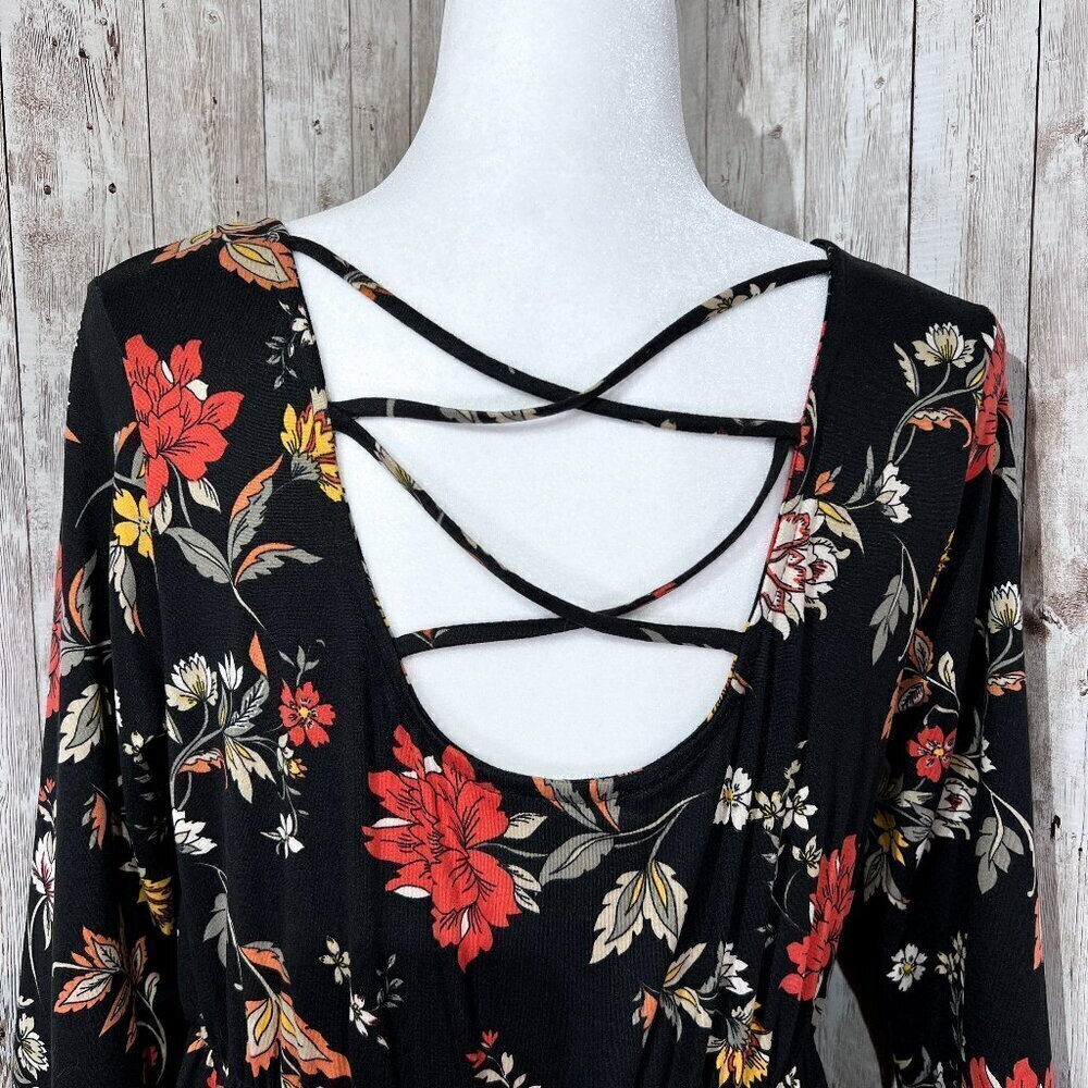 Women's French Grey Maternity Dress | Medium | Black | Floral | Stretch - Picture 10 of 13